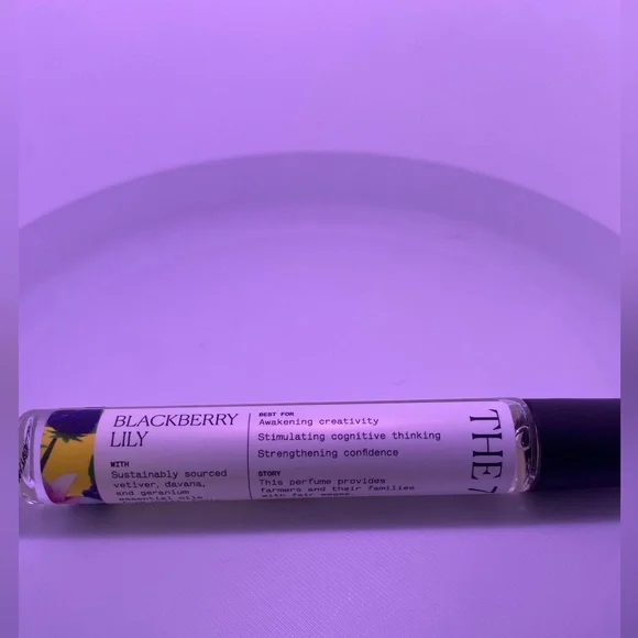 The 7 Virtues Blackberry Lily rollerball EDP - Picture 1 of 5